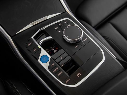 Used 2023 BMW i4 eDrive35 w/ Premium Package RWD image 34