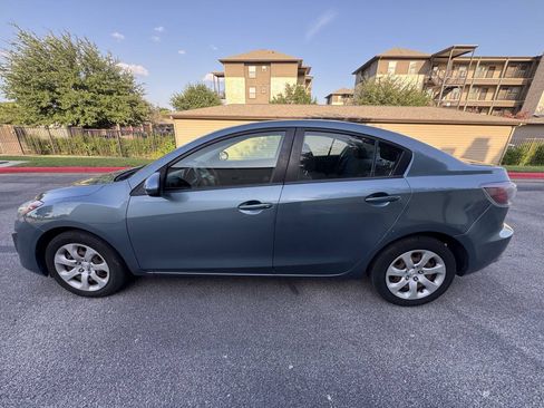Used 2010 MAZDA MAZDA3 i Sport FWD image 4