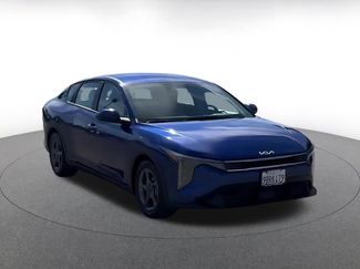 Used 2025 Kia K4 LXS video 2