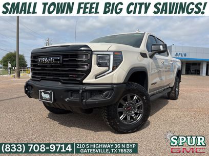 New 2026 GMC Sierra 1500 AT4X w/ LPO, Black Badging Package