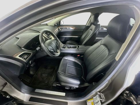 Used 2016 Lincoln MKZ Hybrid FWD image 13
