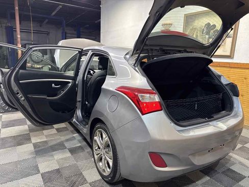 Used 2013 Hyundai Elantra GT w/ Style Pkg image 13