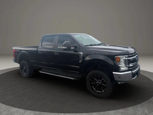 Used 2020 Ford F250 XL w/ STX Appearance Package AWD/4WD image 7