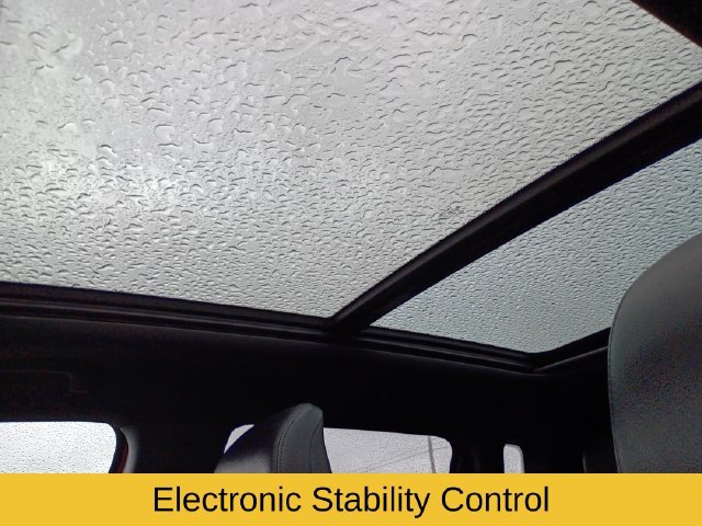 Used 2023 Jeep Compass Limited w/ Sun and Sound Group AWD/4WD image 18