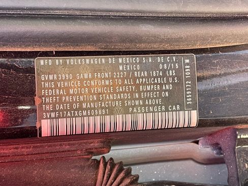 Used 2016 Volkswagen Beetle 1.8T image 11