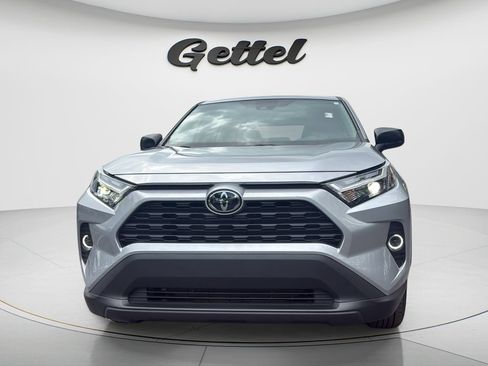 Used 2025 Toyota RAV4 LE FWD image 3