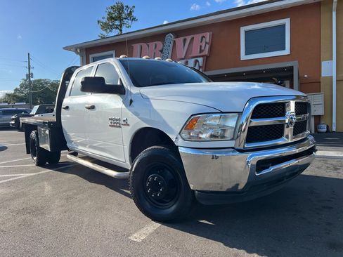 Used 2018 RAM 3500 Tradesman w/ Chrome Appearance Group AWD/4WD image 1