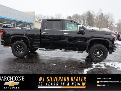 Used 2022 Chevrolet Silverado 3500 High Country w/ Safety Package II image 1