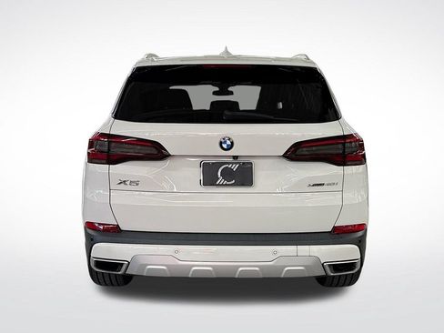 Used 2022 BMW X5 xDrive40i w/ Premium Package AWD/4WD image 4