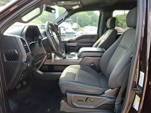 Certified 2019 Ford F150 XLT w/ Equipment Group 302A Luxury AWD/4WD image 13