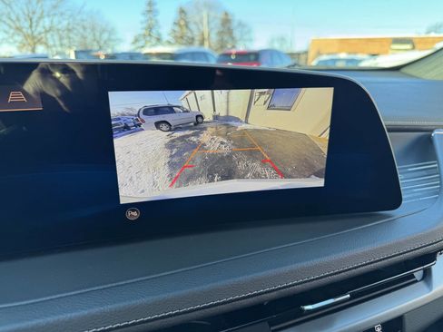 Used 2024 Cadillac XT4 Premium Luxury image 12