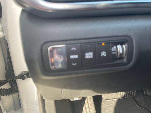 New 2026 GMC Terrain Elevation image 10