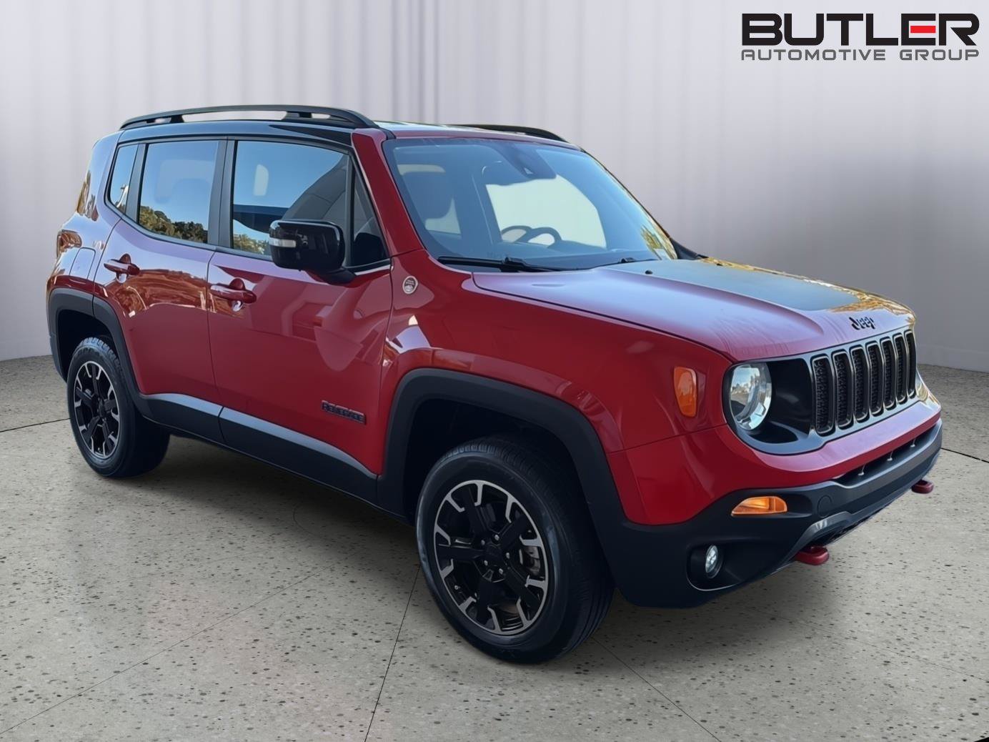 Used 2023 Jeep Renegade Trailhawk AWD/4WD image 8
