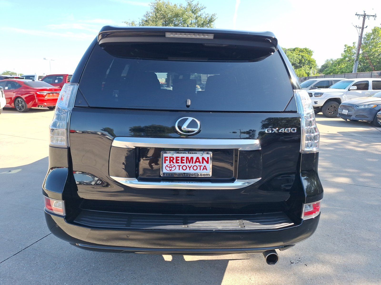 Used 2023 Lexus GX 460 Premium w/ Premium Package AWD/4WD image 5