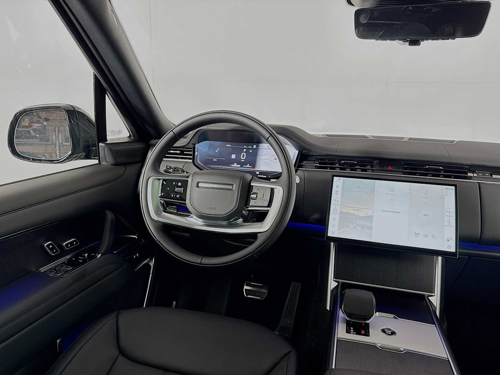 New 2026 Land Rover Range Rover Long Wheelbase SE AWD/4WD image 23