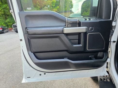 Used 2019 Ford F150 Raptor w/ Equipment Group 802A Luxury AWD/4WD image 30