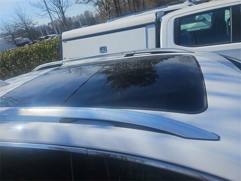 Used 2019 GMC Terrain Denali w/ Advanced Safety Package image 4