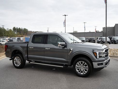 New 2026 Ford F150 Lariat w/ Equipment Group 501A Mid AWD/4WD image 12