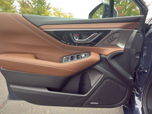 Used 2025 Subaru Legacy Touring XT image 16