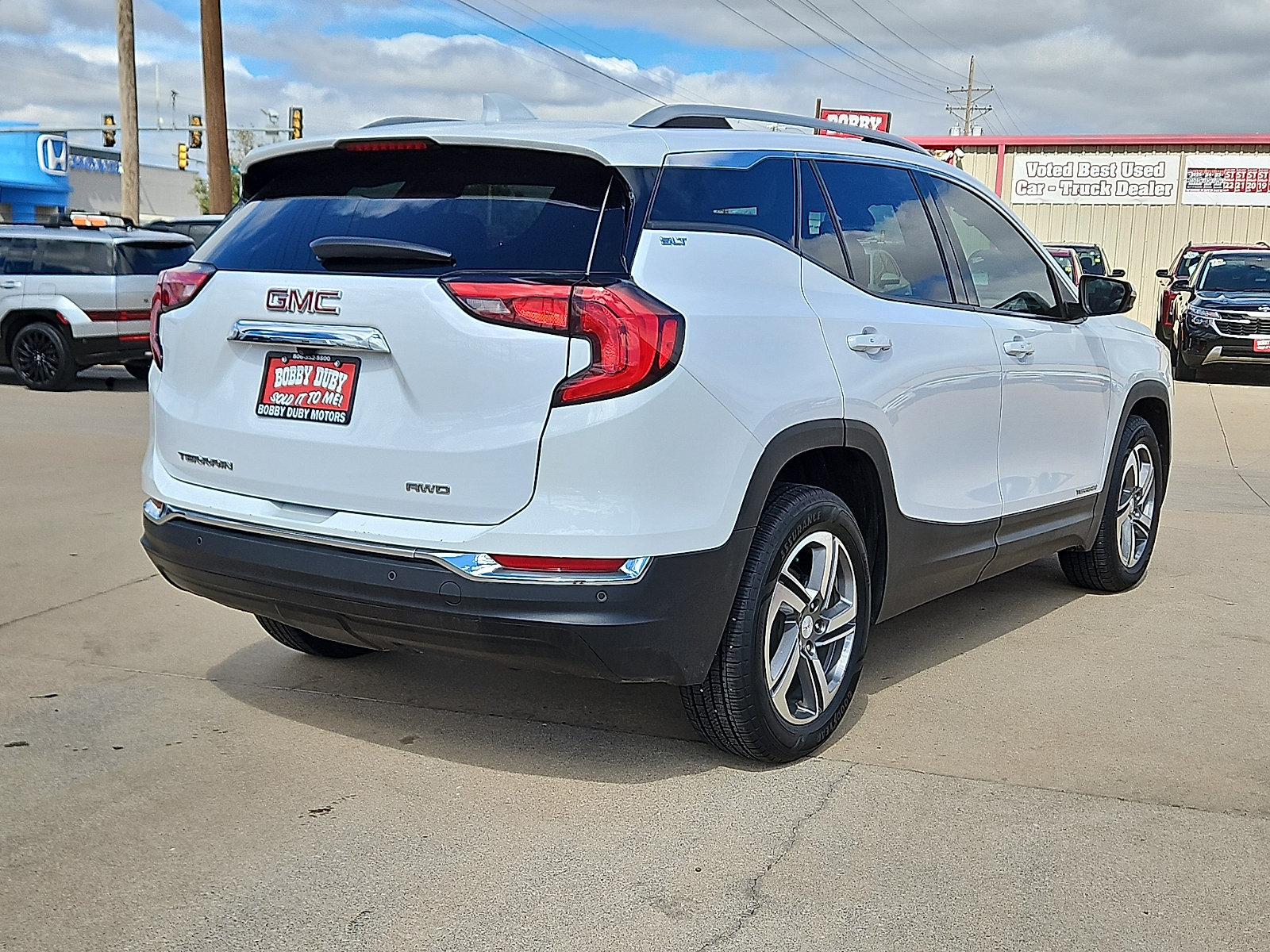 Used 2021 GMC Terrain SLT AWD/4WD image 3