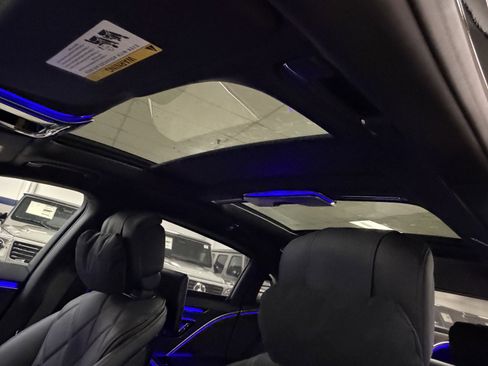 New 2026 Mercedes-Benz Maybach S 580 4MATIC image 21