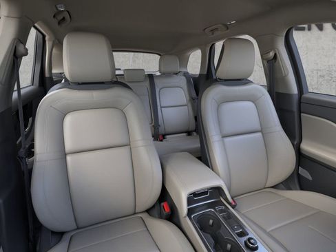 New 2025 Lincoln Corsair AWD image 10