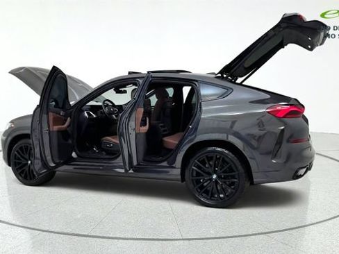 Used 2026 BMW X6 xDrive40i w/ Premium Package AWD/4WD image 15