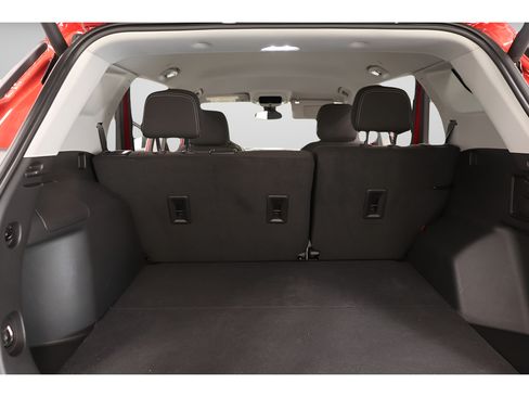 Used 2023 GMC Terrain SLE w/ Driver Convenience Package FWD image 27