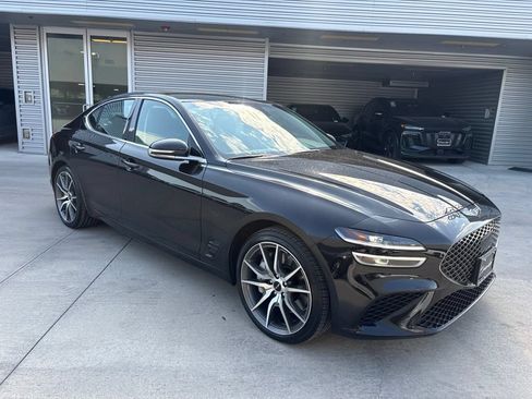 Used 2026 Genesis G70 2.5T RWD image 3