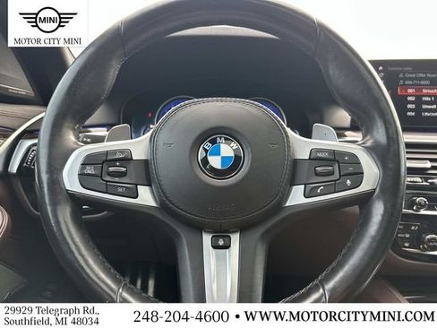 Used 2018 BMW M550i xDrive w/ Driving Assistance Package AWD/4WD image 23
