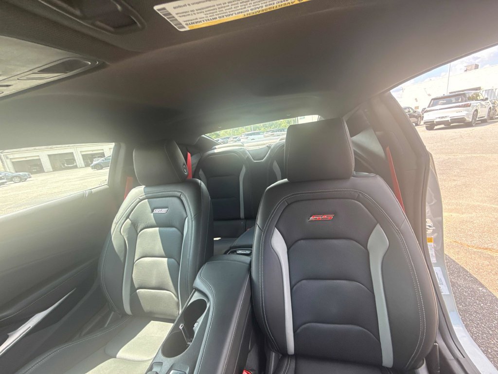 Used 2023 Chevrolet Camaro SS RWD image 23