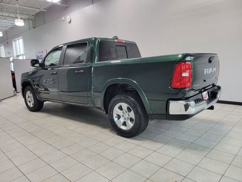 New 2026 RAM 1500 4x4 Crew Cab image 4
