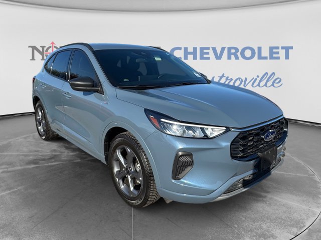 Used 2024 Ford Escape ST-Line w/ Tech Pack #1 FWD image 1