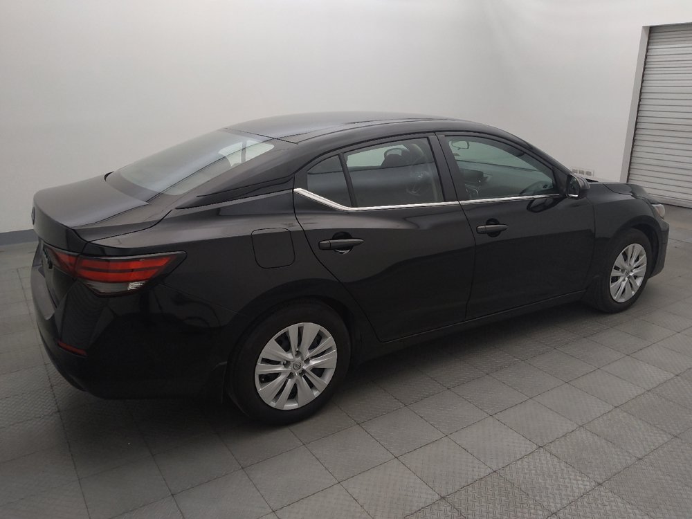 Used 2025 Nissan Sentra S FWD image 10