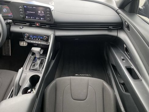 Certified 2026 Hyundai Elantra Sport FWD image 16