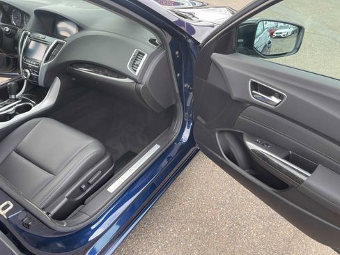 Used 2020 Acura TLX image 14