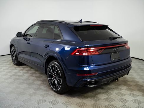 Used 2020 Audi Q8 Prestige AWD/4WD image 3