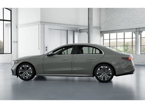 New 2026 Mercedes-Benz E 450 4MATIC Sedan image 33
