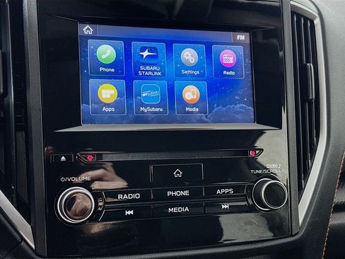 Used 2021 Subaru Crosstrek 2.0i Premium image 14