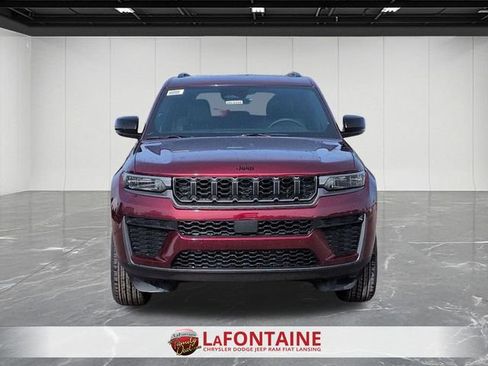New 2026 Jeep Grand Cherokee Altitude AWD/4WD image 8