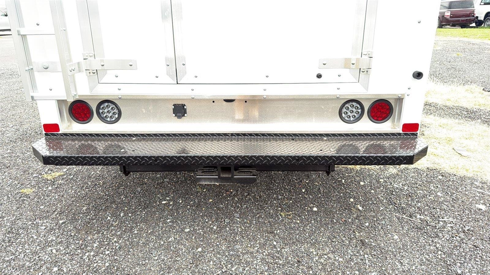 New 2027 Ford E-350 and Econoline 350 Super Duty w/ Power Equipment Group RWD image 26