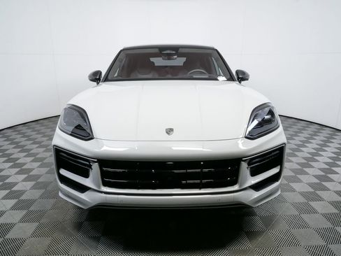 New 2026 Porsche Cayenne Turbo image 34