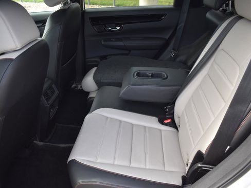 Used 2025 Honda CR-V Sport Touring image 21