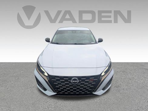 Used 2023 Nissan Altima 2.5 SR FWD image 31