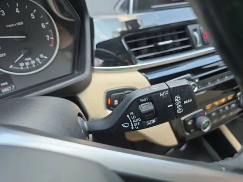 Used 2018 BMW X1 sDrive28i FWD image 22
