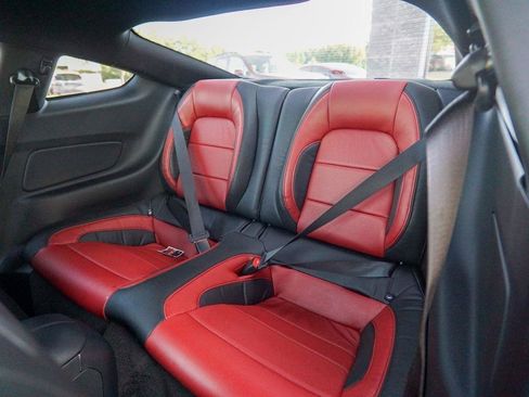 Used 2015 Ford Mustang GT Premium RWD image 24