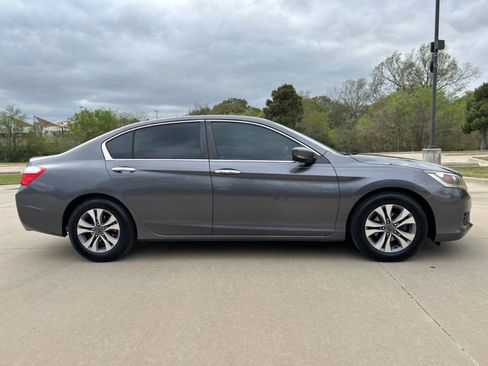 Used 2013 Honda Accord LX image 5