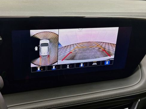 Used 2025 Buick Encore GX Avenir w/ Avenir Technology Package FWD image 14