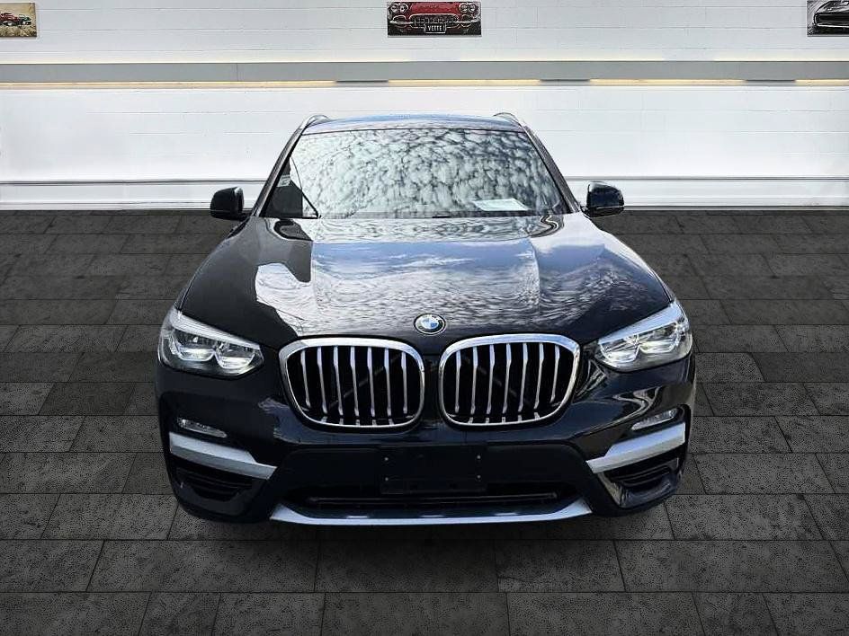 Used 2019 BMW X3 xDrive30i AWD/4WD image 2