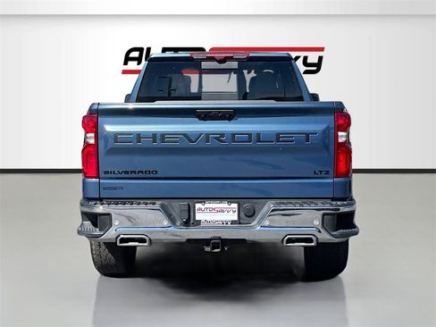 Used 2024 Chevrolet Silverado 1500 LTZ w/ Technology Package image 6